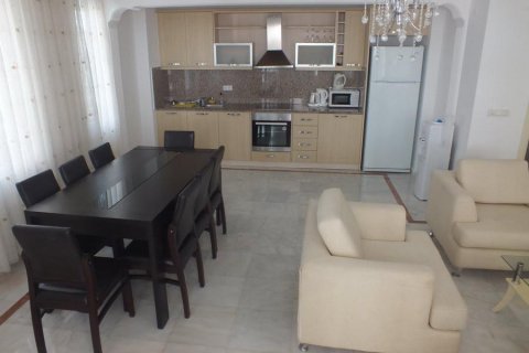 Lejlighed  i Oba, Antalya, Tyrkiet Nr. 208602 - 1
