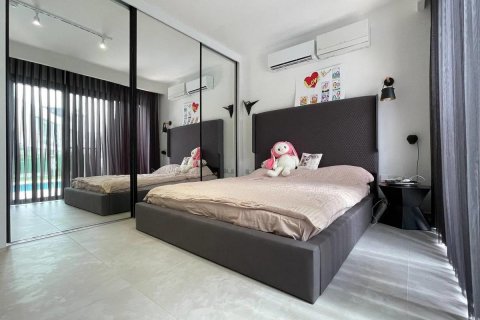 Villa for sale in Famagusta, Northern Cyprus, 4 bedrooms, 220m2, No. 190739 – photo 21