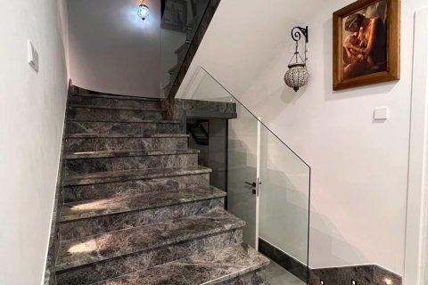 Villa for sale in Famagusta, Northern Cyprus, 4 bedrooms, 220m2, No. 190739 – photo 18