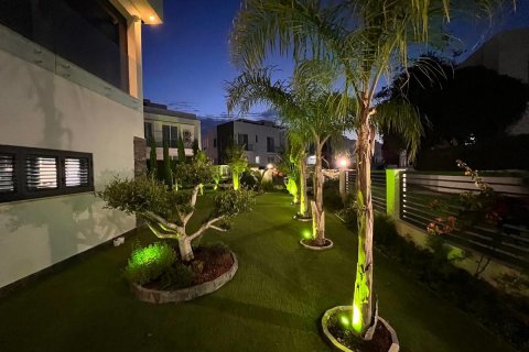 Villa for sale in Famagusta, Northern Cyprus, 4 bedrooms, 220m2, No. 190739 – photo 9