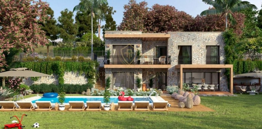 Villa  4+1  Gümüşlük, Muğla, Türkiye №131270