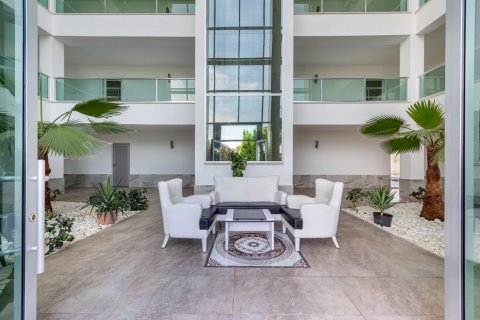 آپارتمان در  Kestel ، ترکیه 130 متر مربع.  شماره 209535 - 3