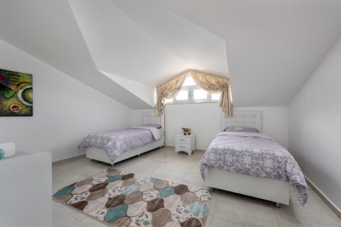 آپارتمان در  Kestel ، ترکیه 130 متر مربع.  شماره 209535 - 10