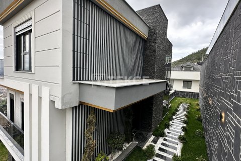 Villa for sale  in Alanya, Antalya, Turkey, 5 bedrooms, 280m2, No. 120960 – photo 2