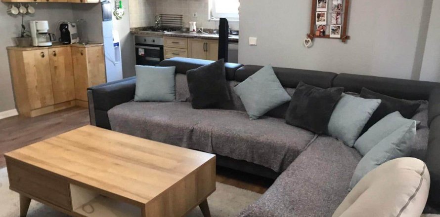 Квартира  3-х ком. в Аланье, Анталья, Турция №209375