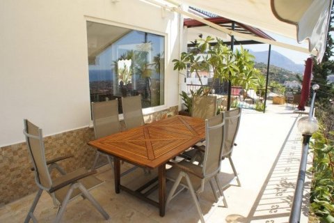 Продажа виллы  в Аланье, Анталье, Турция 3 комн., 180м2, №209373 – фото 14