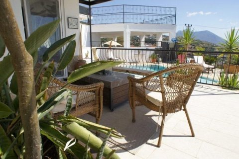 Продажа виллы  в Аланье, Анталье, Турция 3 комн., 180м2, №209373 – фото 15