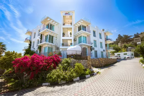 Apartment for sale  in Alsancak, Girne, Northern Cyprus, 51m2, No. 211017 – photo 1