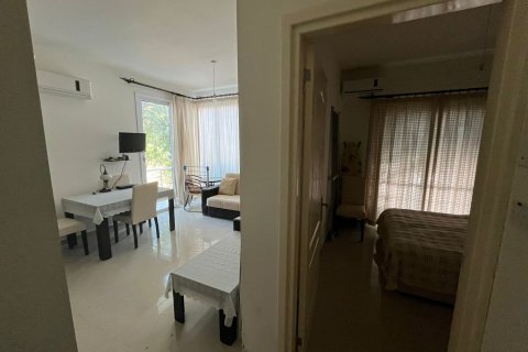 Apartment for sale  in Alsancak, Girne, Northern Cyprus, 51m2, No. 211017 – photo 5