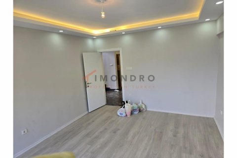 Продажа квартиры  в Бююкчекмедже, Стамбуле, Турция 1+4, 270м2, №190491 – фото 12