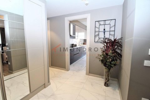 4+1 Lejlighed  i Cekmekoy, Istanbul, Tyrkiet Nr. 184401 - 23