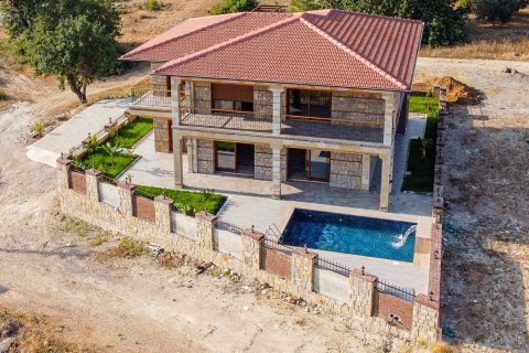 Продажа виллы  в Аланье, Анталье, Турция 5 комн., 439м2, №190025 – фото 2