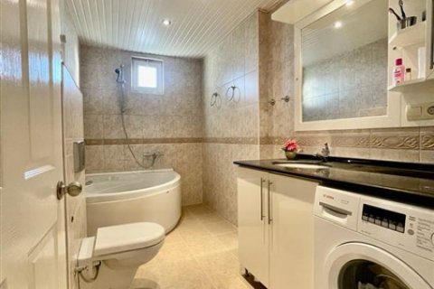 پنت هاس در Tosmur،  Alanya ، ترکیه 240 متر مربع.  شماره 207129 - 9