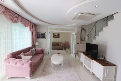 Продажа квартиры  в Аланье, Анталье, Турция 4 комн., 200м2, №209314 – фото 25