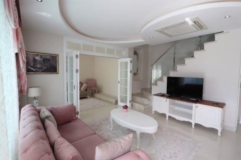 Продажа квартиры  в Аланье, Анталье, Турция 4 комн., 200м2, №209314 – фото 28