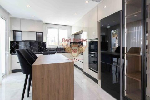 4+1 Villa  i Girne,  Nr. 192799 - 6