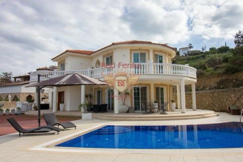 Villa  3+1  Girne,  №192800 - 1