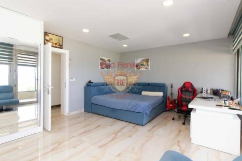 ویلا در  Girne ، ترکیه 5 خوابه ، 500 متر مربع.  شماره 192801 - 21