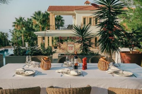 Продажа виллы в Гирне, Северный Кипр 4+1, 492м2, №192802 – фото 22