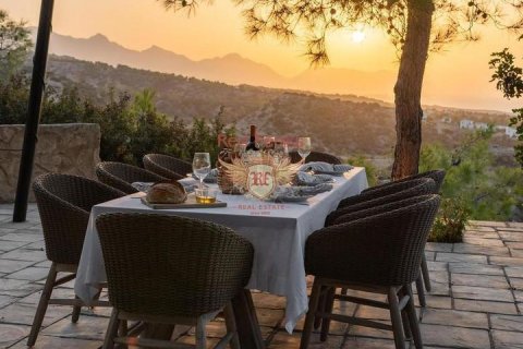 Продажа виллы в Гирне, Северный Кипр 4+1, 492м2, №192802 – фото 28