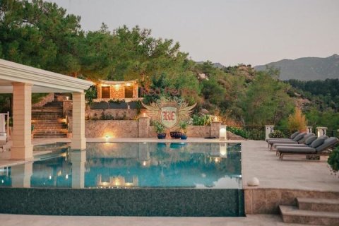 Продажа виллы в Гирне, Северный Кипр 4+1, 492м2, №192802 – фото 26