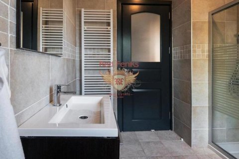 Продажа виллы в Гирне, Северный Кипр 4+1, 492м2, №192802 – фото 24