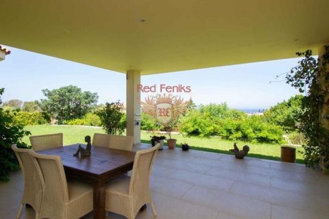 Продажа виллы  в Гирне, Северный Кипр 3+1, 400м2, №192803 – фото 19