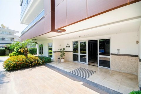 Продажа квартиры  в Оба, Анталье, Турция 3 комн., 127м2, №210034 – фото 2