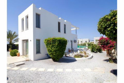 Продажа виллы  в Эсентепе, Гирне, Северный Кипр 5+1, 230м2, №210318 – фото 2