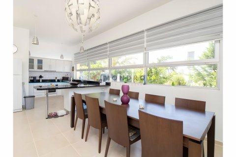 Продажа виллы  в Эсентепе, Гирне, Северный Кипр 5+1, 230м2, №210318 – фото 8