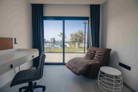 Продажа квартиры  в Гирне, Северный Кипр 4 комн., 200м2, №211130 – фото 24