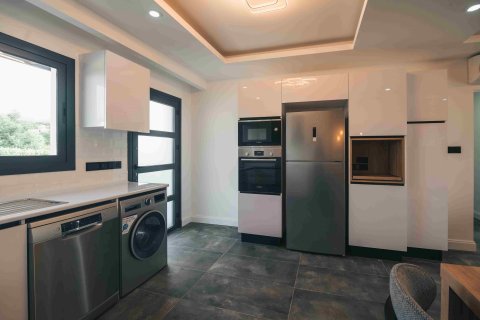 Продажа квартиры  в Гирне, Северный Кипр 4 комн., 200м2, №211130 – фото 15