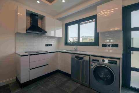 Продажа квартиры  в Гирне, Северный Кипр 4 комн., 200м2, №211130 – фото 21