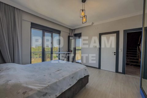 Продажа виллы  в Белеке, Анталье, Турция 5 комн., 220м2, №211251 – фото 19