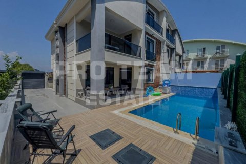 Продажа виллы  в Белеке, Анталье, Турция 5 комн., 220м2, №211251 – фото 4