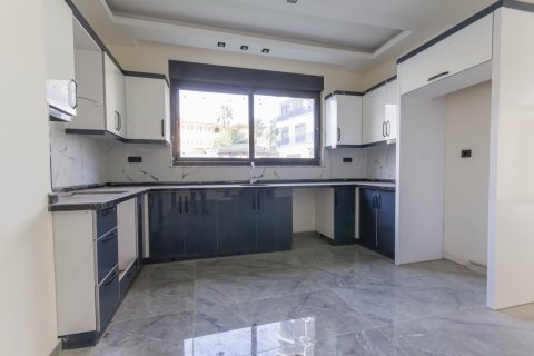 Продажа квартиры в Махмутларе, Анталье, Турция 4+1, 243м2, №211242 – фото 22