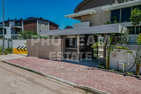 Lägenhet  i Konyaalti, Antalya, Turkiet Nr. 211252 - 4