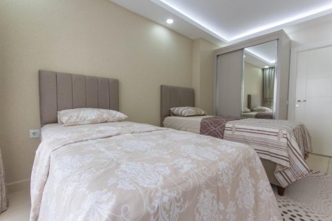 آپارتمان در  Mahmutlar ، ترکیه 110 متر مربع.  شماره 208009 - 2