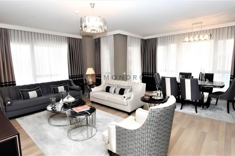 آپارتمان در  Cekmekoy ، ترکیه 3 خوابه ، 143 متر مربع.  شماره 152126 - 12