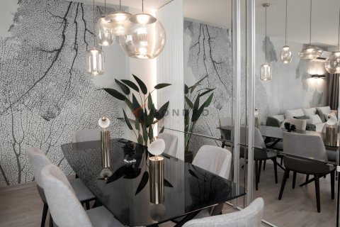 Daire  6+1  Zeytinburnu, İstanbul, Türkiye №210322 - 17