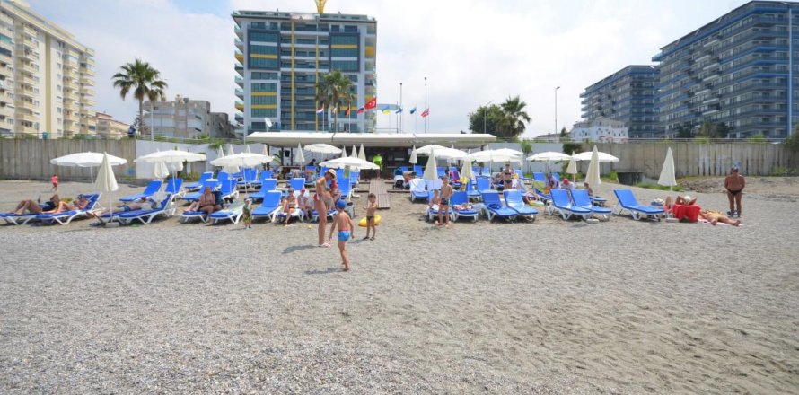 Квартира  2-х ком. в Махмутларе, Анталья, Турция №209851