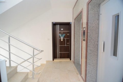 آپارتمان در  Mahmutlar ، ترکیه 130 متر مربع.  شماره 209849 - 13