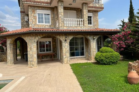 Villa  i Oba, Antalya, Tyrkia Nr. 208048 - 1