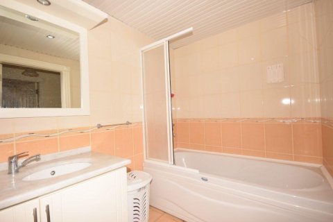 Lejlighed i Mahmutlar, Antalya, Tyrkiet Nr. 208898 - 25