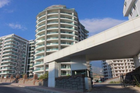 آپارتمان در  Mahmutlar ، ترکیه 80 متر مربع.  شماره 208785 - 2