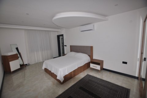 Продажа виллы  в Каргыджаке, Аланье, Анталье, Турция 8 комн., 600м2, №208788 – фото 24