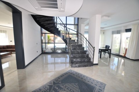 Продажа виллы  в Каргыджаке, Аланье, Анталье, Турция 8 комн., 600м2, №208788 – фото 5