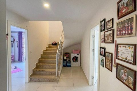 آپارتمان در  Kestel ، ترکیه 225 متر مربع.  شماره 208786 - 8