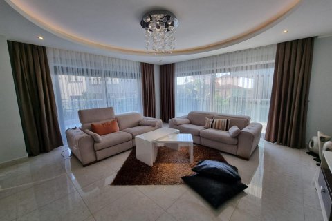 Продажа квартиры  в Аланье, Анталье, Турция 4 комн., 150м2, №208878 – фото 2