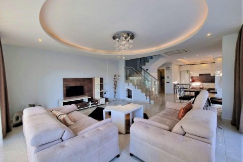 Продажа квартиры  в Аланье, Анталье, Турция 4 комн., 150м2, №208878 – фото 1